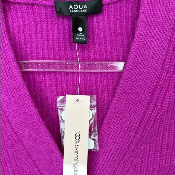 NWT Aqua Cashmere V Neck Stitch Cardigan Bloomingdale’s Exclusive In Pink Sz S - Picture 3 of 5